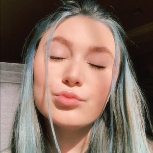 Meet your Posher, Jjillian